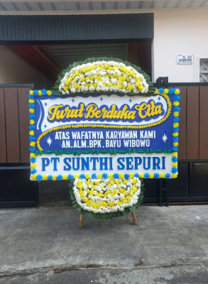 Papan Bunga Duka di Nibung Hangus
