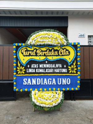 Papan Bunga Duka di Nibung Hangus